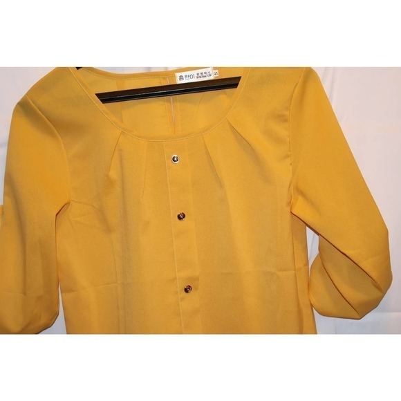 Mustard yellow top size small EUR size. - Picture 2 of 11